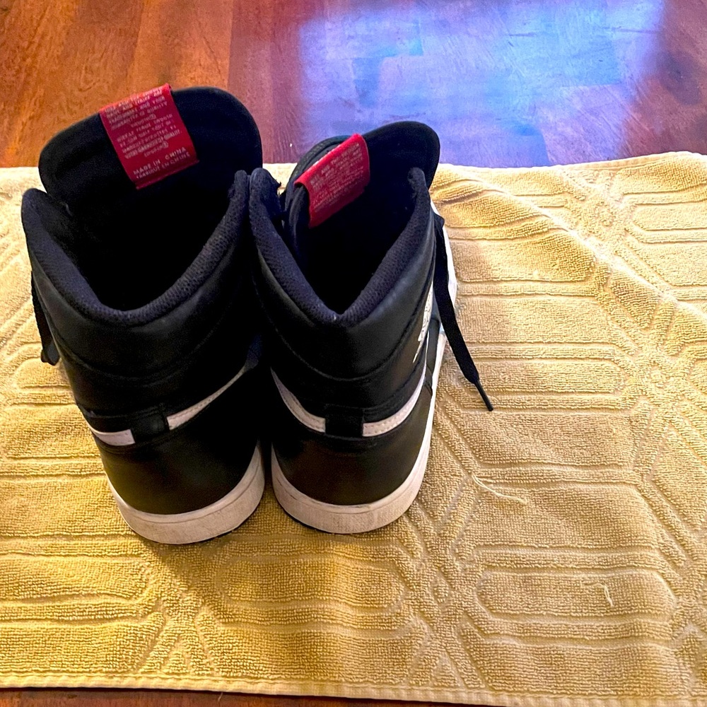 Men’s Jordan 1’s